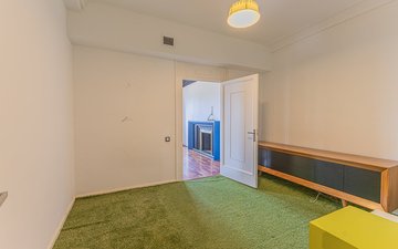 Property slide 30