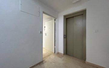 Property slide 20