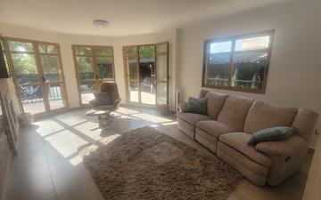 Property slide 25