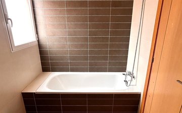 Property slide 38