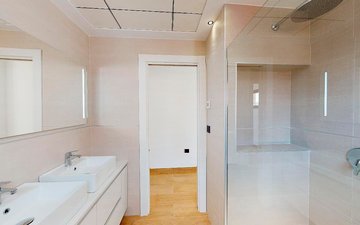 Property slide 14