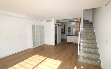 Property slide 15