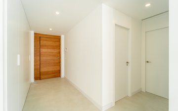 Property slide 14