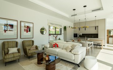 Property slide 18