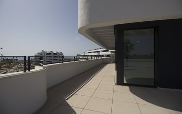 Property slide 22