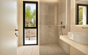 Property slide 37