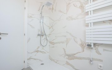 Property slide 24