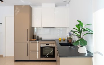 Property slide 24