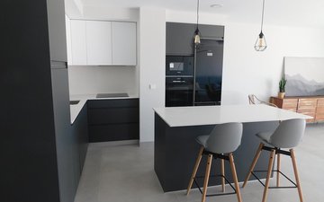Property slide 20