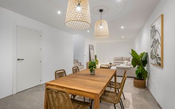Property slide 22