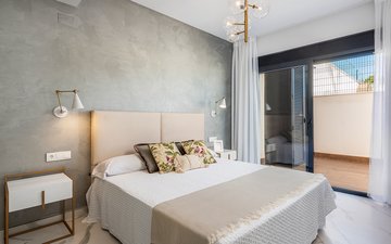 Property slide 44
