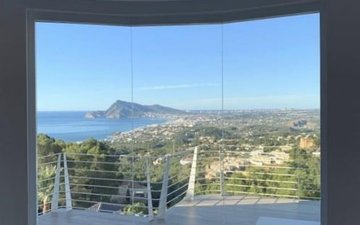 Property slide 10