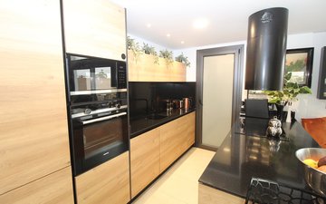 Property slide 15
