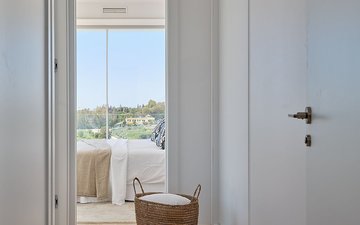 Property slide 18