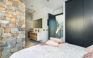 Property slide 31