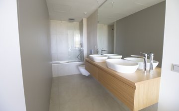 Property slide 23