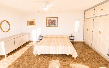 Property slide 21