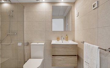 Property slide 31