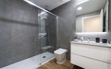 Property slide 18