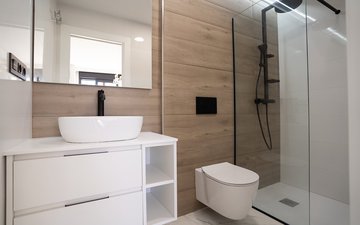 Property slide 21