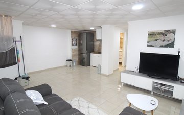 Property slide 18