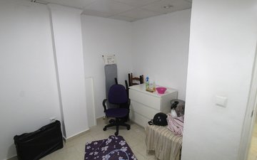 Property slide 23