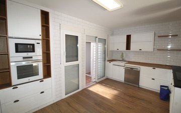Property slide 18