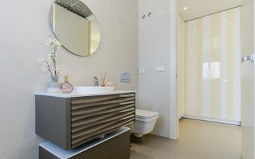 Property slide 37