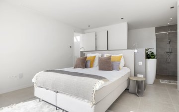 Property slide 30