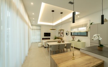 Property slide 22
