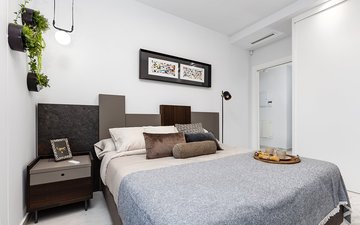 Property slide 21