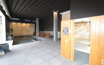 Property slide 32