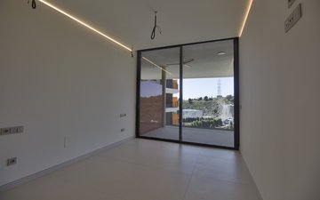 Property slide 18