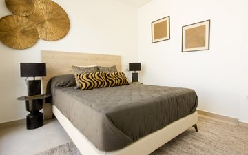 Property slide 10
