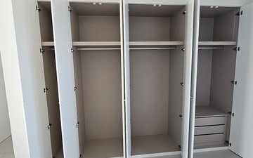 Property slide 20