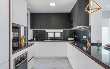 Property slide 40