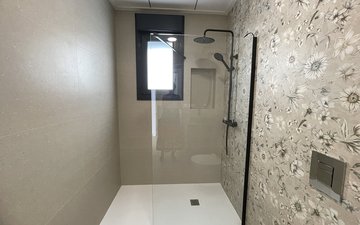 Property slide 31