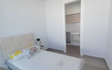 Property slide 20