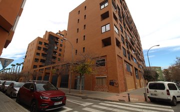 Property slide 21