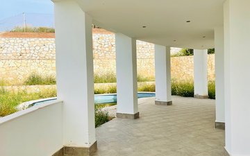 Property slide 27
