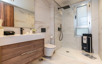 Property slide 43