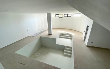 Property slide 46