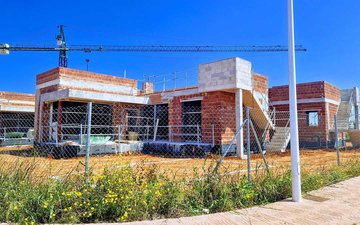 Property slide 12