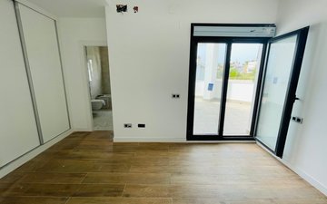 Property slide 18