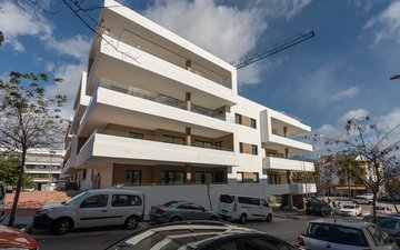 Property slide 24