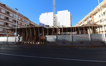 Property slide 21