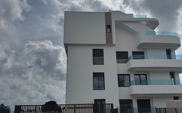 Property slide 44