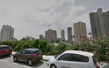 Property slide 16