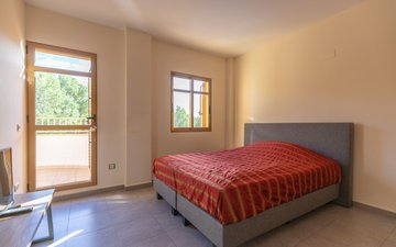 Property slide 20