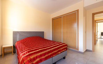 Property slide 21